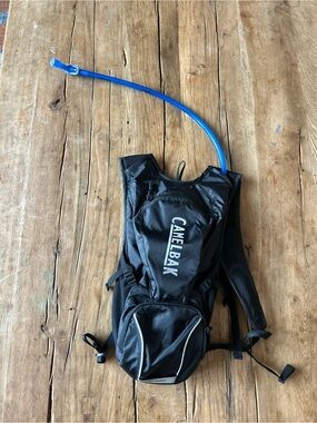 CamelBak Black Hydration One-Piece Backpack never used nwot